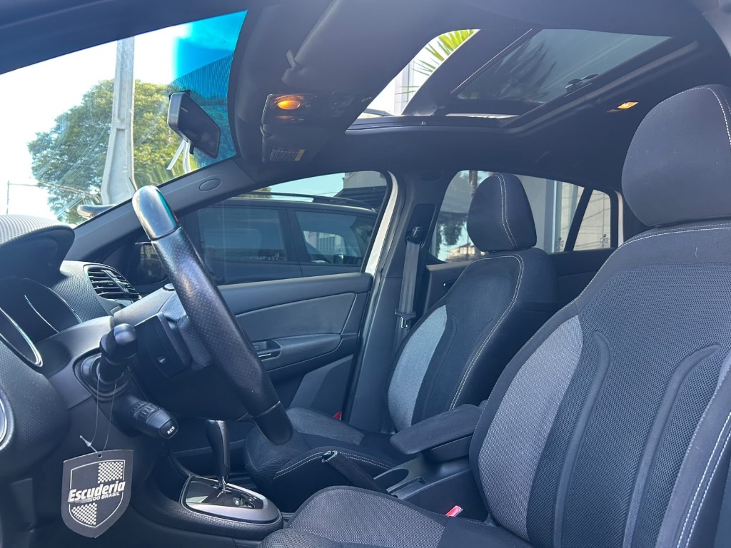 Bravo SPORTING 1.8 Dualogic Flex 16V 5p — foto 10