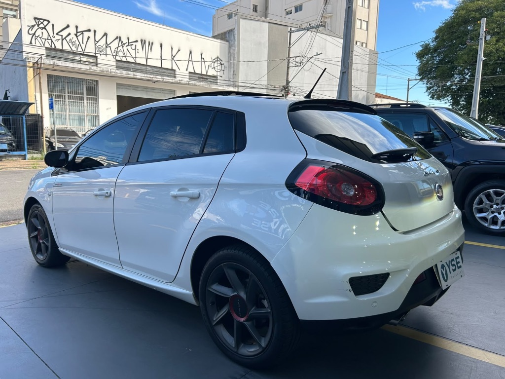 Bravo SPORTING 1.8 Dualogic Flex 16V 5p — foto 2