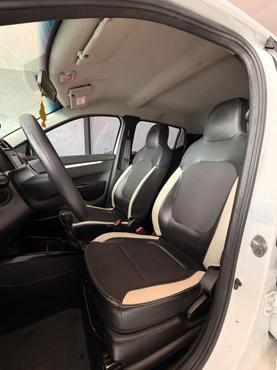 RENAULT KWID INTENSE 1.0 FLEX 2022 - FINANCIA 100% — foto 9