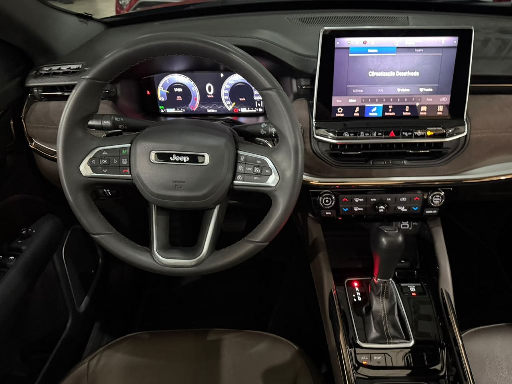 COMMANDER 1.3 T270 TB OVERLAND AT6 4P — foto 11