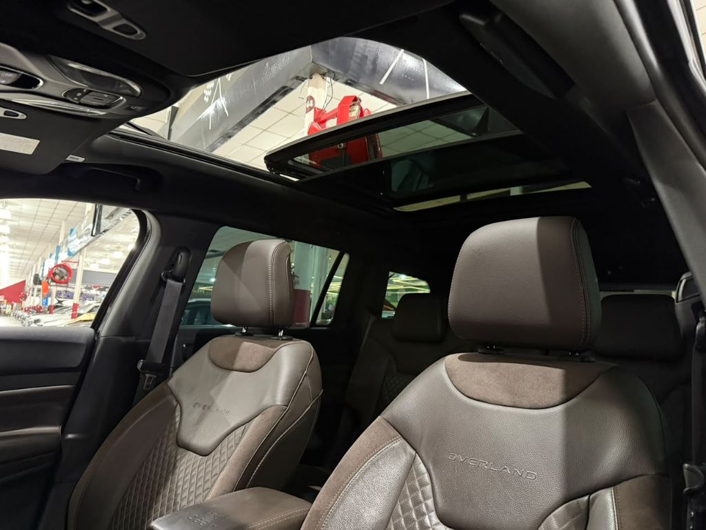 COMMANDER 1.3 T270 TB OVERLAND AT6 4P — foto 15