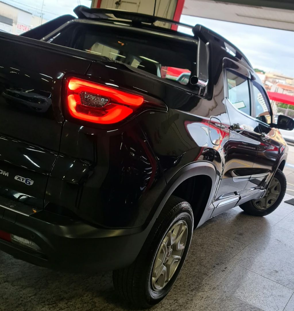 Toro Freedom 1.8 16V Flex Aut. — foto 23