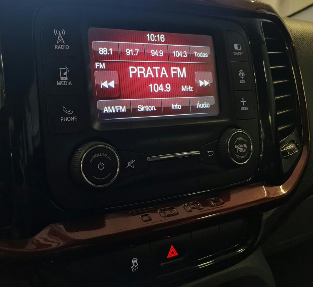 Toro Freedom 1.8 16V Flex Aut. — foto 20