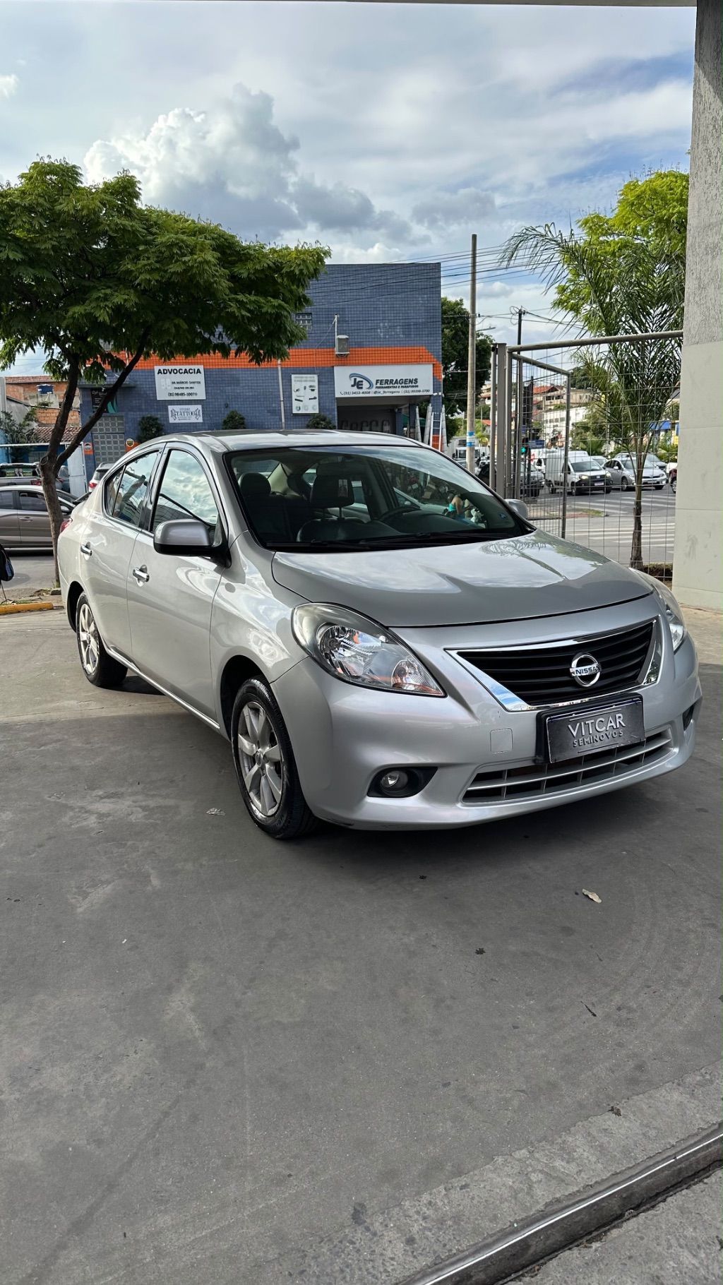 VERSA SL 1.6 16V Flex Fuel 4p Mec. — foto 2