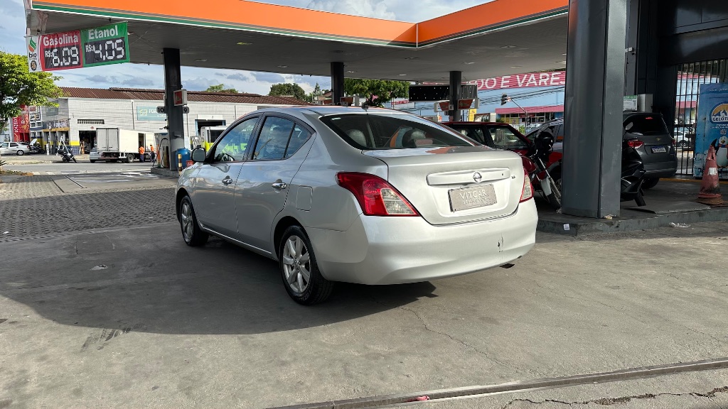 VERSA SL 1.6 16V Flex Fuel 4p Mec. — foto 5