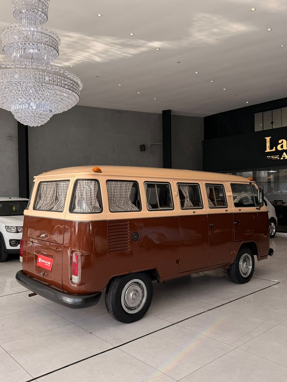 VOLKSWAGEN KOMBI LUXO CLIPPER 1.6 1983  — foto 4