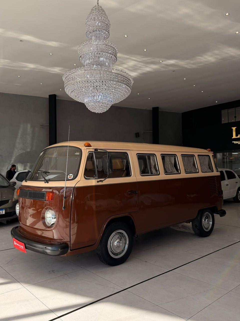 VOLKSWAGEN KOMBI LUXO CLIPPER 1.6 1983  — foto 1