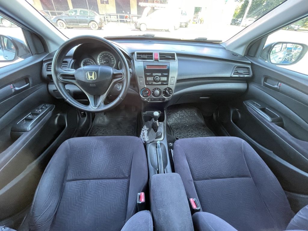 CITY Sedan LX 1.5 Flex 16V 4p Mec. — foto 2