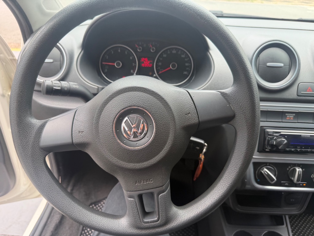 Saveiro Trendline 1.6 T.Flex 8V — foto 7