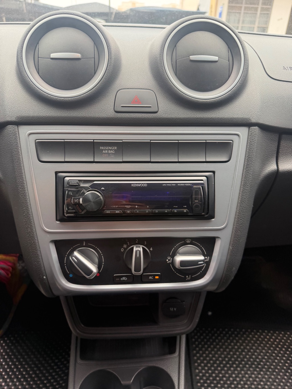 Saveiro Trendline 1.6 T.Flex 8V — foto 13