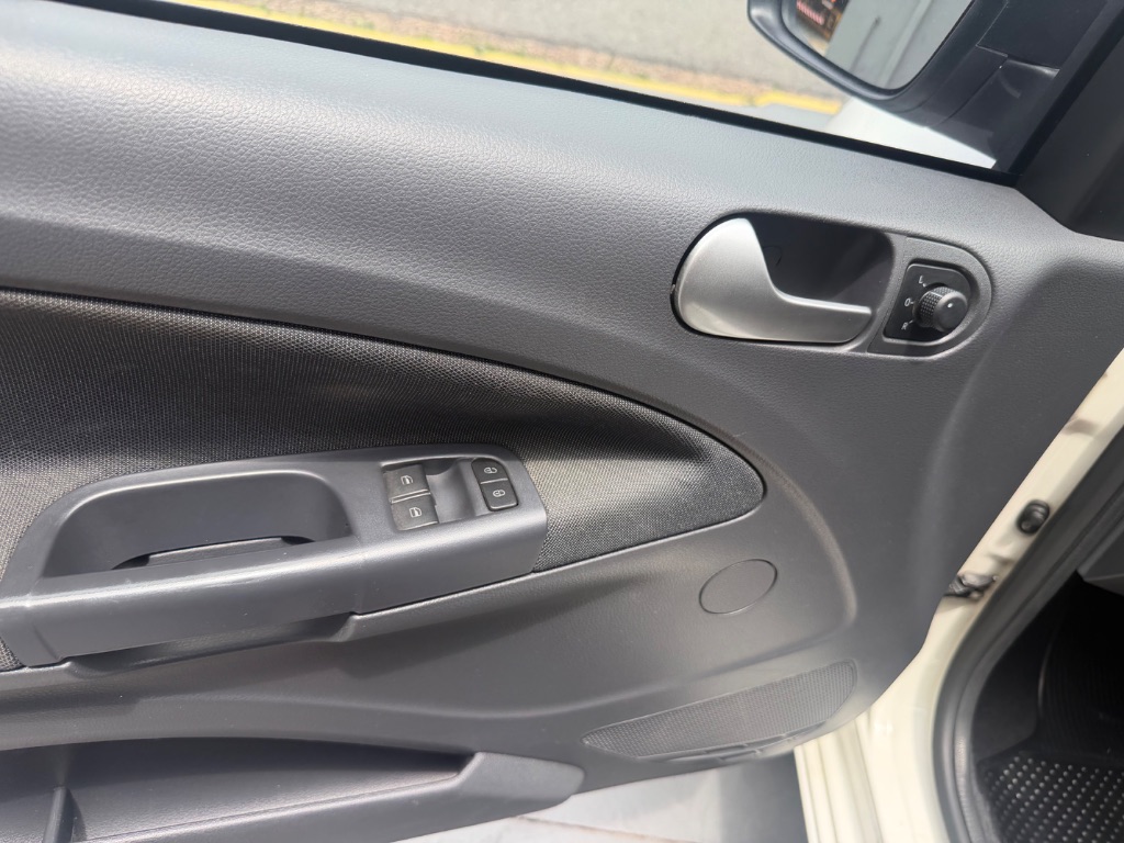 Saveiro Trendline 1.6 T.Flex 8V — foto 9