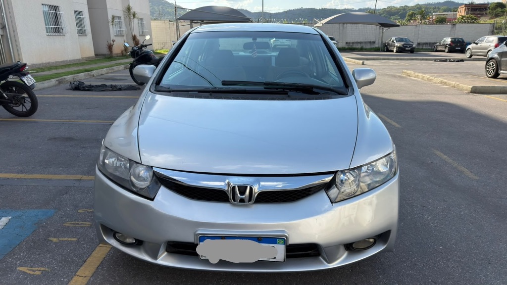 Civic Sedan LXS 1.8/1.8 Flex 16V Mec. 4p — foto 4