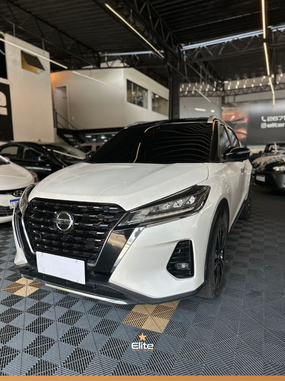 KICKS Exclusive 1.6 16V Flex Aut. — foto 2