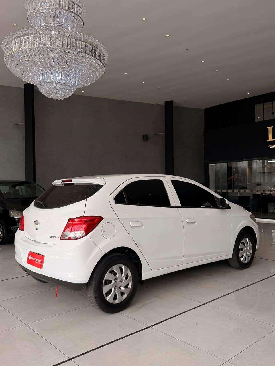 CHEVROLET ONIX LT 1.0 FLEX 2014 - FINANCIA 100% — foto 4