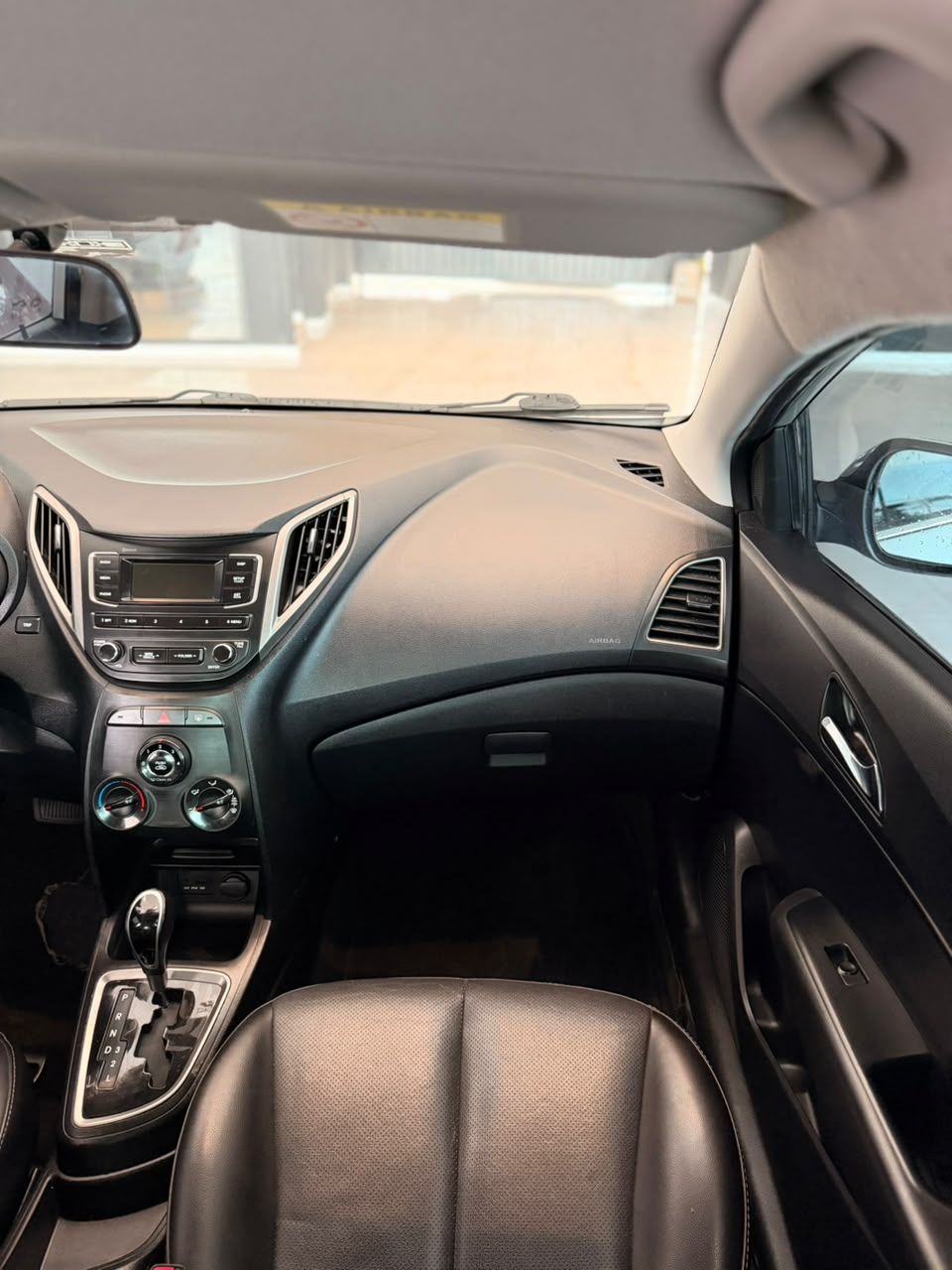 HYUNDAI HB20S PREMIUM 1.6 FLEX AUT / 2015 — foto 9