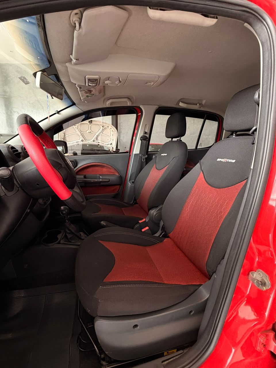 FIAT UNO SPORTING 1.4 FLEX 2013 - FINANCIA 100% — foto 9