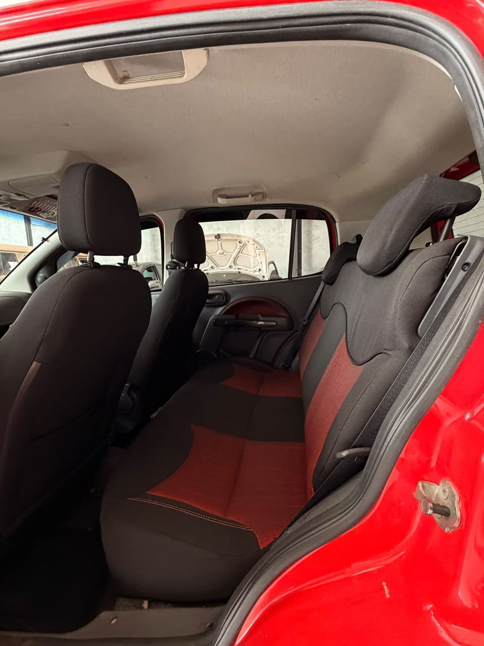 FIAT UNO SPORTING 1.4 FLEX 2013 - FINANCIA 100% — foto 10