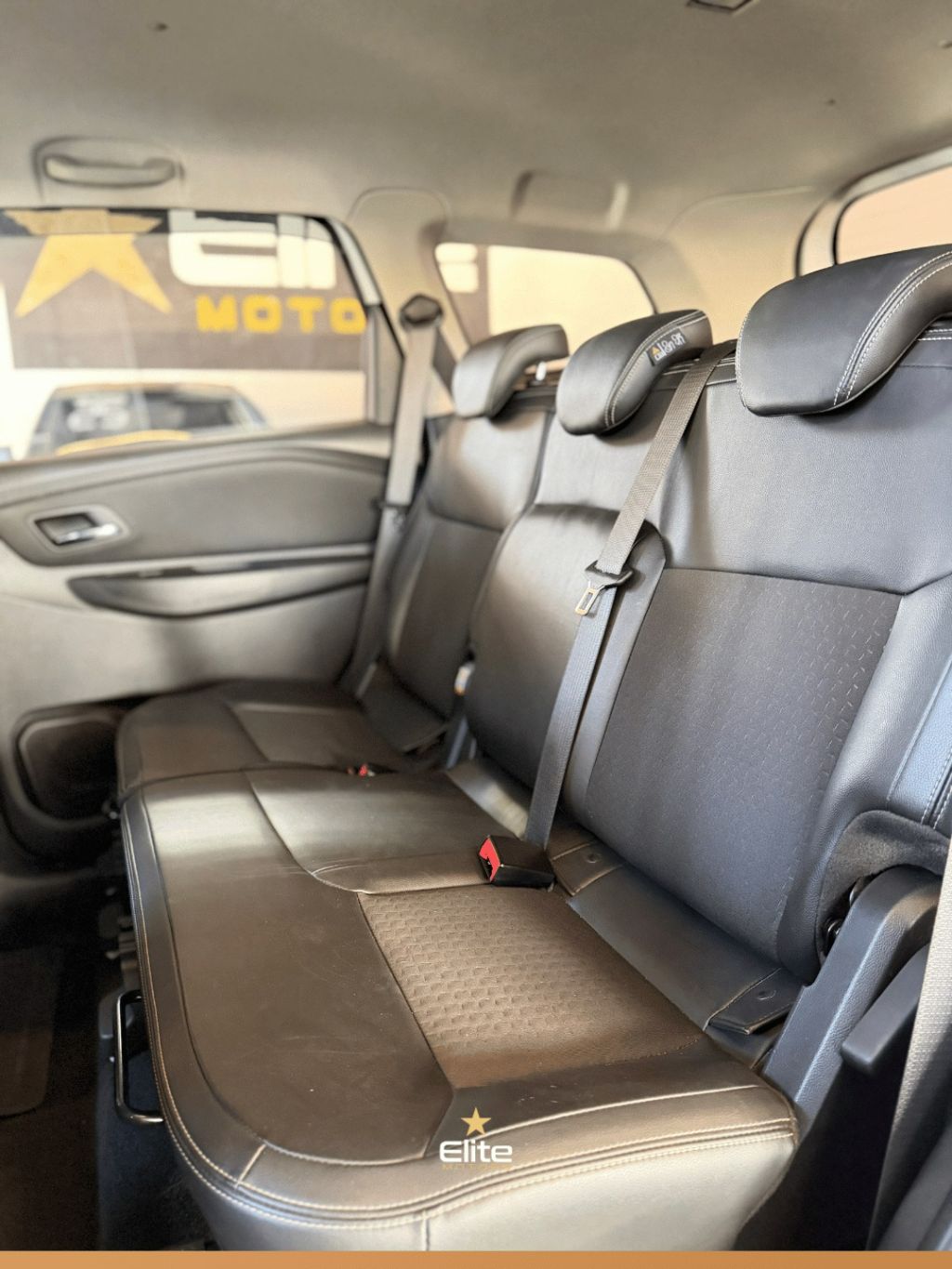 SPIN LT 1.8 8V Econo.Flex 5p Aut. — foto 7
