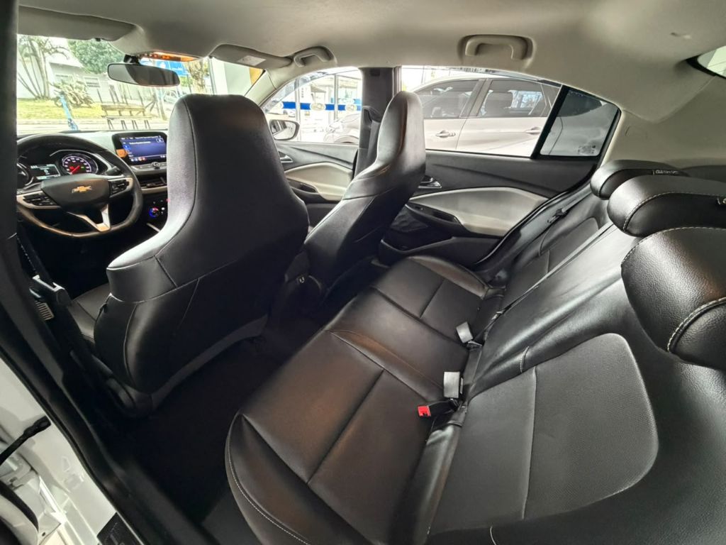 ONIX SED. Plus PREM. 1.0 12V TB Flex Aut — foto 7