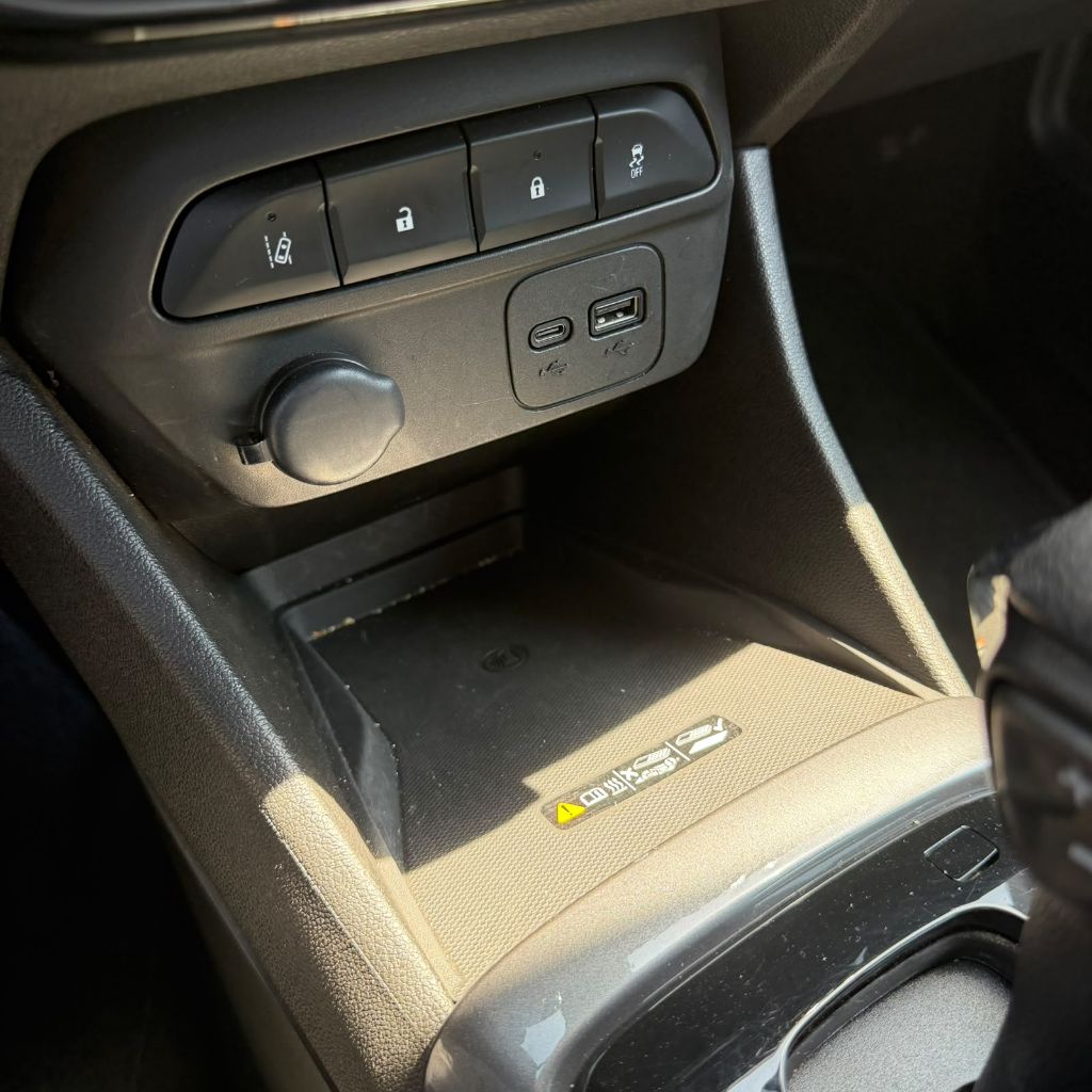 ONIX SED. Plus PREM. 1.0 12V TB Flex Aut — foto 16