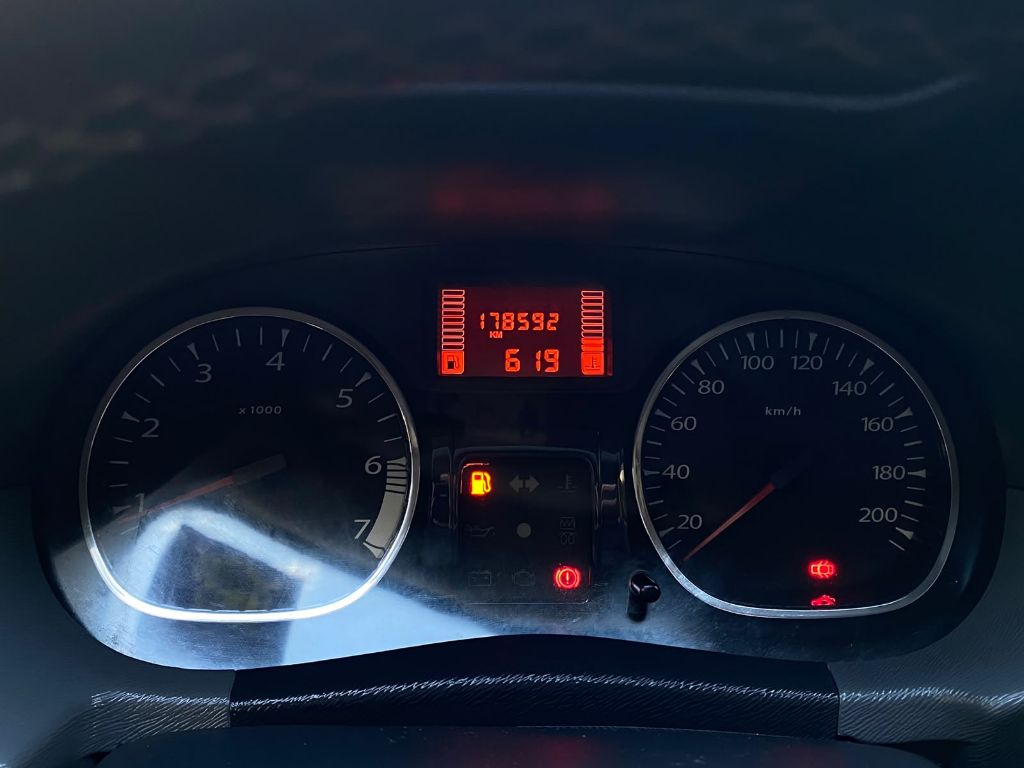 DUSTER Dynamique 1.6 Flex 16V Mec. — foto 11