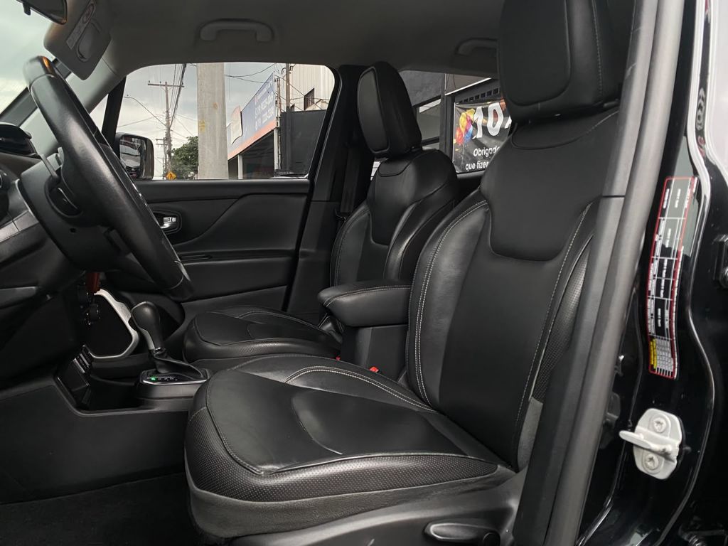 Renegade Longitude 1.8 4x2 Flex 16V Aut. — foto 6