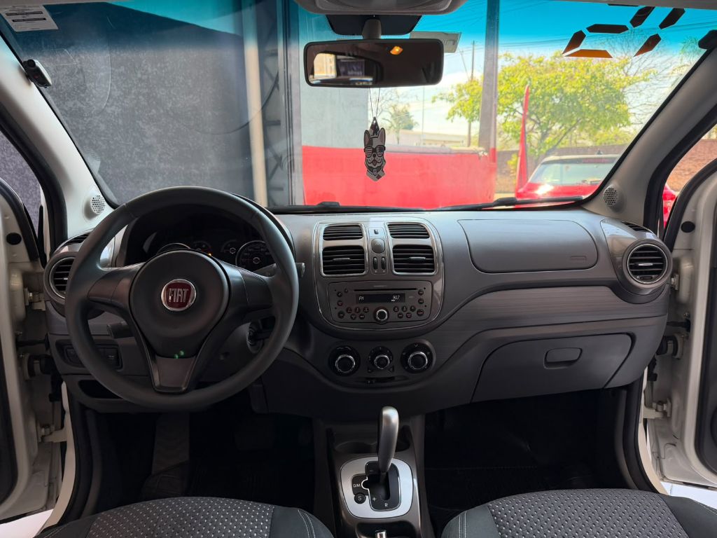 Grand Siena ESSENCE 1.6 Flex 16V — foto 9