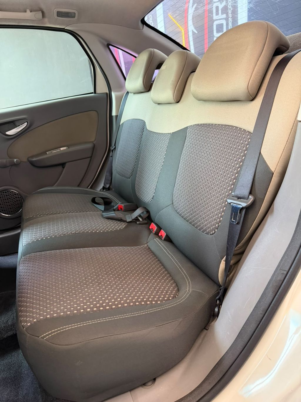 Grand Siena ESSENCE 1.6 Flex 16V — foto 10