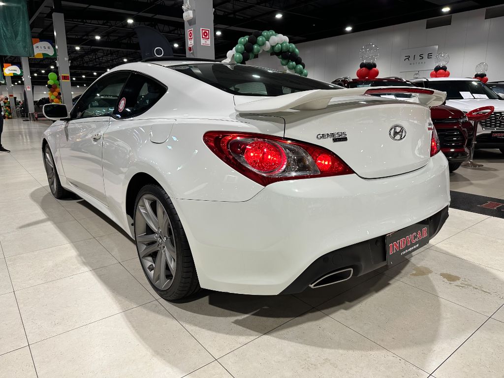 GENESIS 2.0 T — foto 4