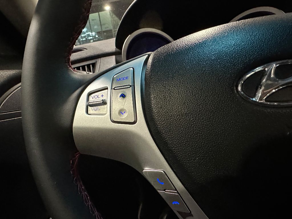 GENESIS 2.0 T — foto 10