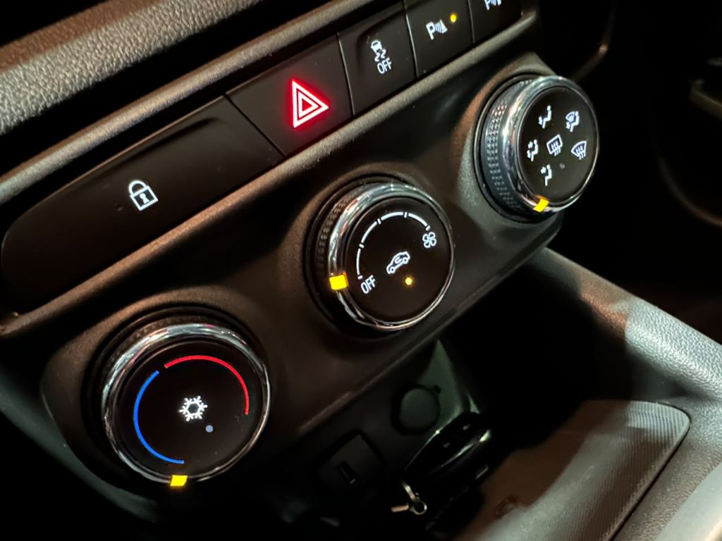 TRACKER Premier 1.2 Turbo 12V Flex Aut. — foto 14