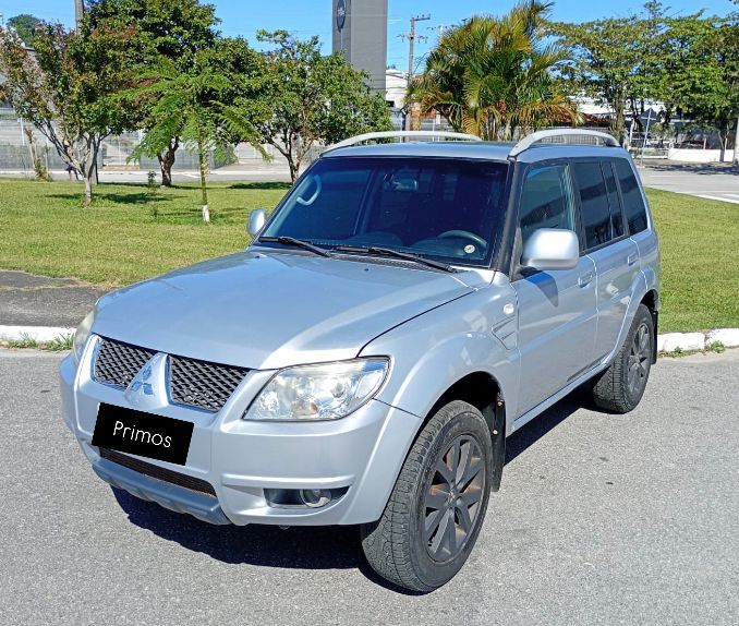 Mitsubishi Pajero TR4 2.0/ 2.0 Flex 16V 4x4 Aut.