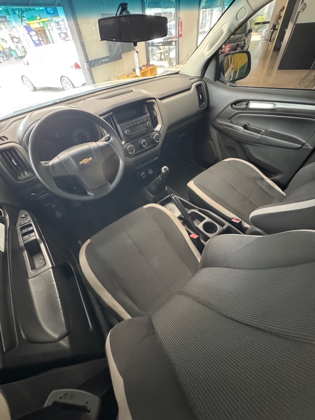 S10 Pick-Up LS 2.8 TDI 4x4 CD Dies. Mec. — foto 9