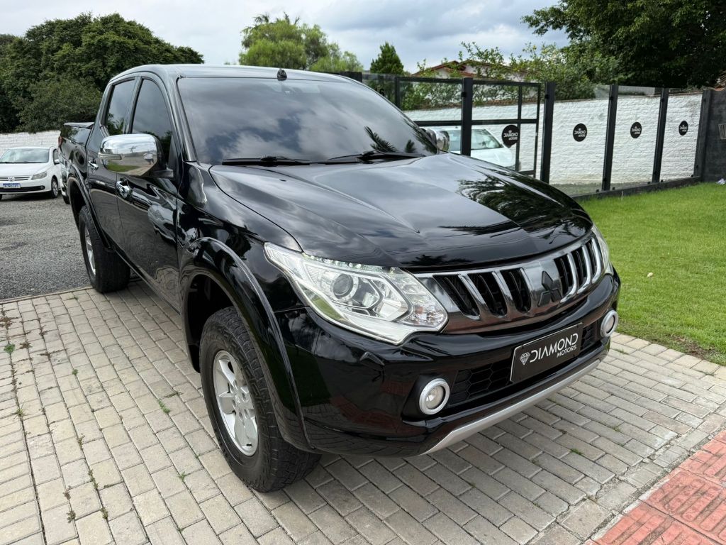 L200 Triton Sport HPE 2.4 CD Diesel Aut.