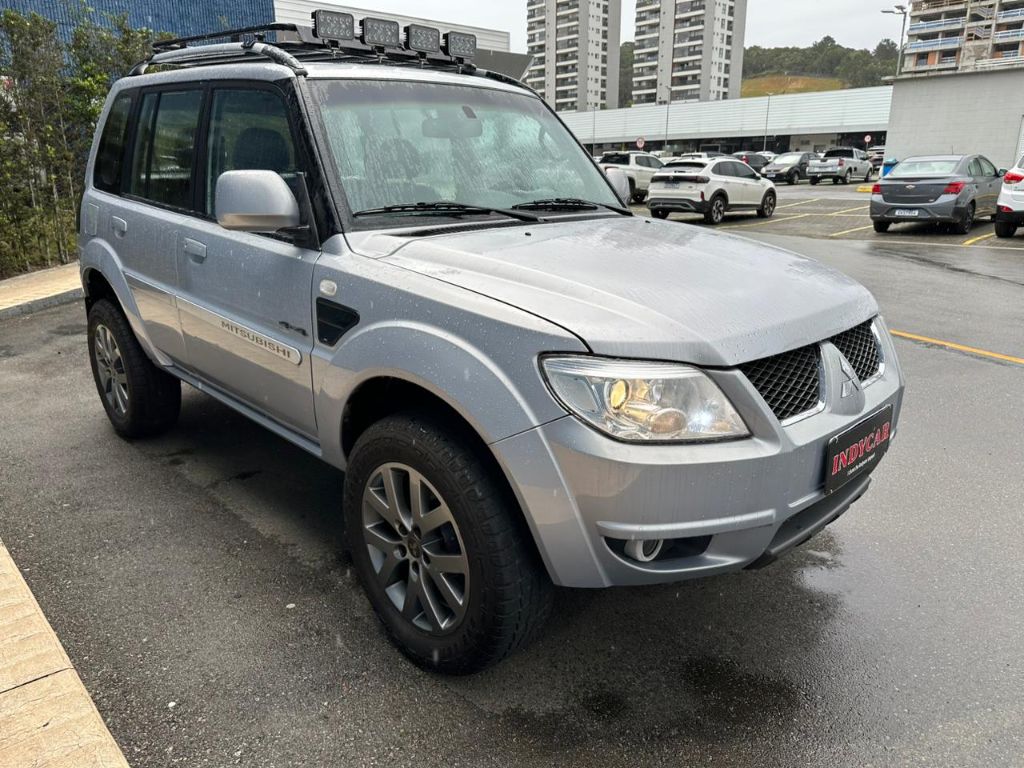 Pajero TR4 2.0/ 2.0 Flex 16V 4x4 Aut. — foto 3