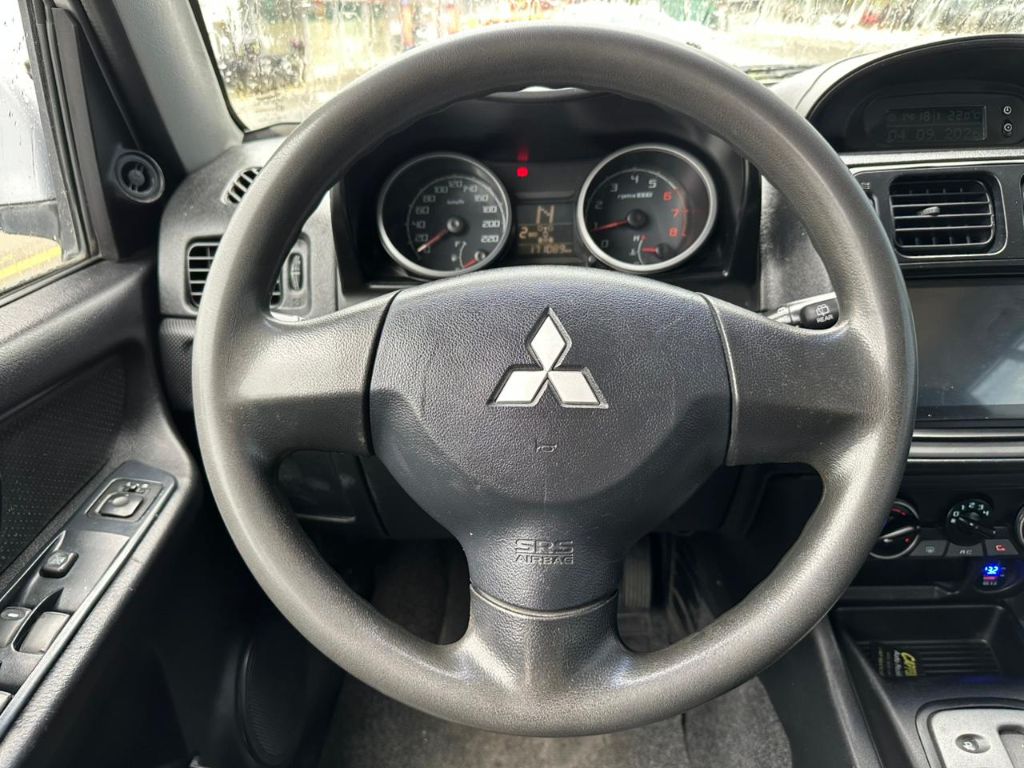 Pajero TR4 2.0/ 2.0 Flex 16V 4x4 Aut. — foto 9