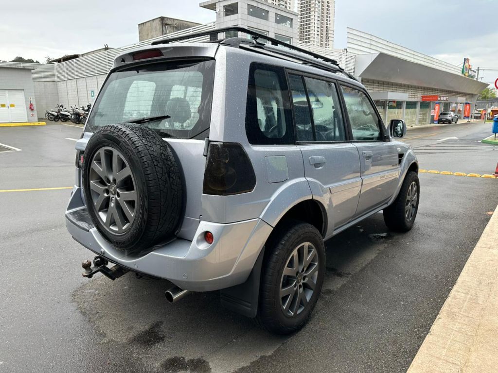 Pajero TR4 2.0/ 2.0 Flex 16V 4x4 Aut. — foto 6