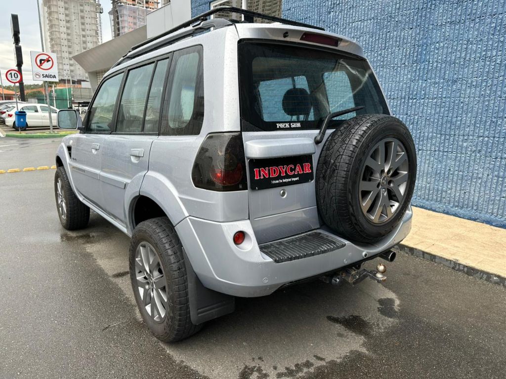 Pajero TR4 2.0/ 2.0 Flex 16V 4x4 Aut. — foto 4