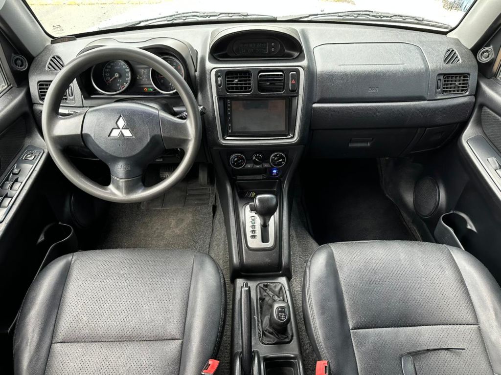 Pajero TR4 2.0/ 2.0 Flex 16V 4x4 Aut. — foto 7