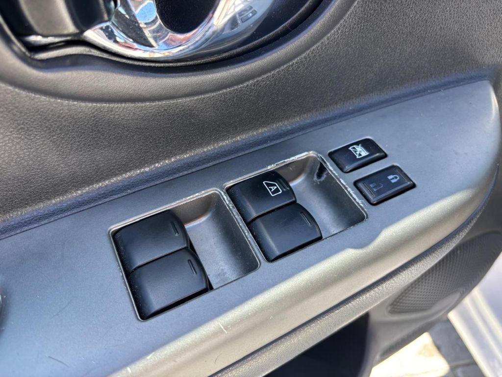 MARCH SL 1.6 16V FlexStart 5p Aut. — foto 10