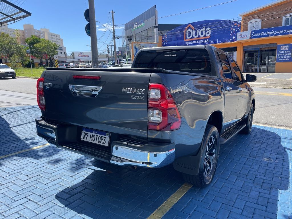 Hilux CD SRX 4x4 2.8 TDI 16V Diesel Aut. — foto 10
