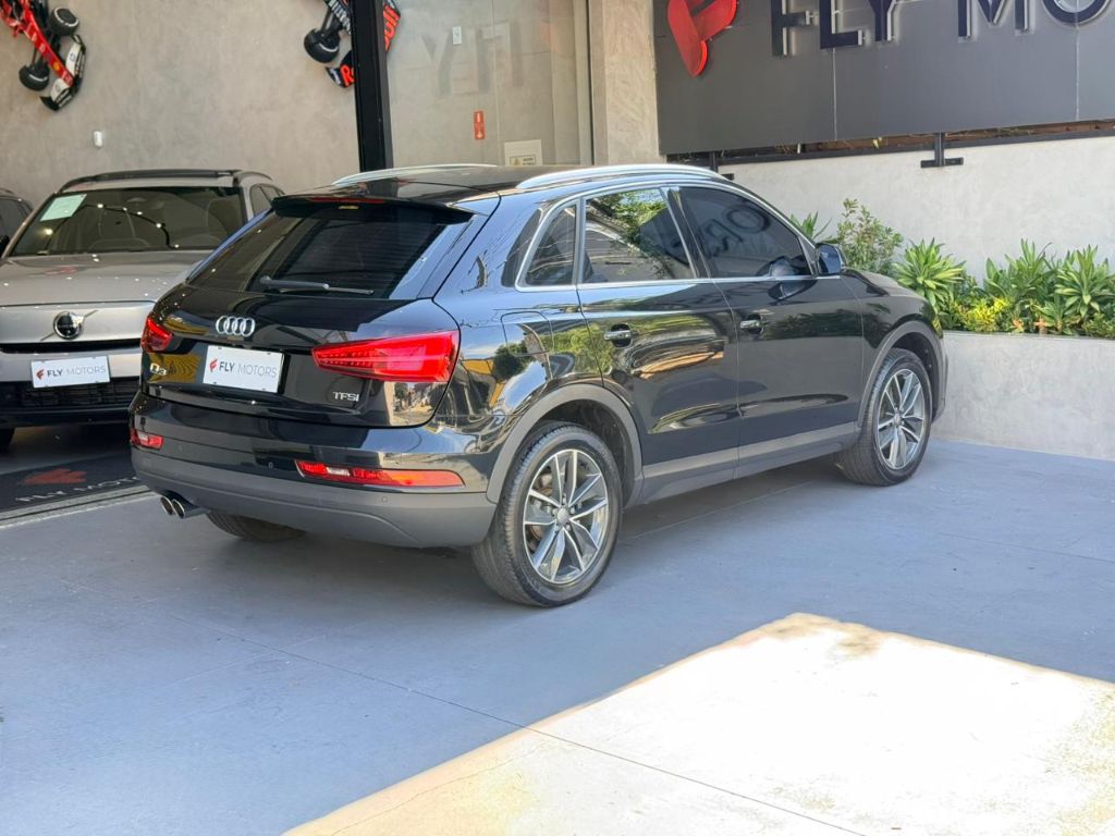 Q3 Prest. 1.4 TFSI Flex/Prest. S-tronic — foto 2