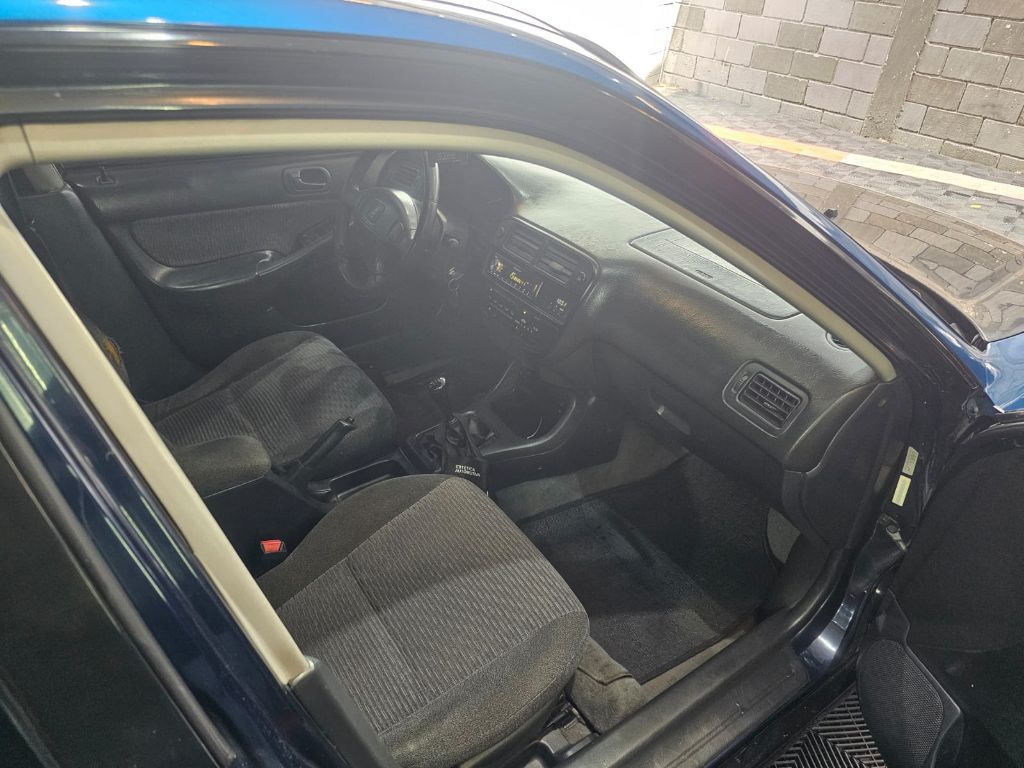 Civic Sedan LX 1.6 16V Mec. 4p — foto 11