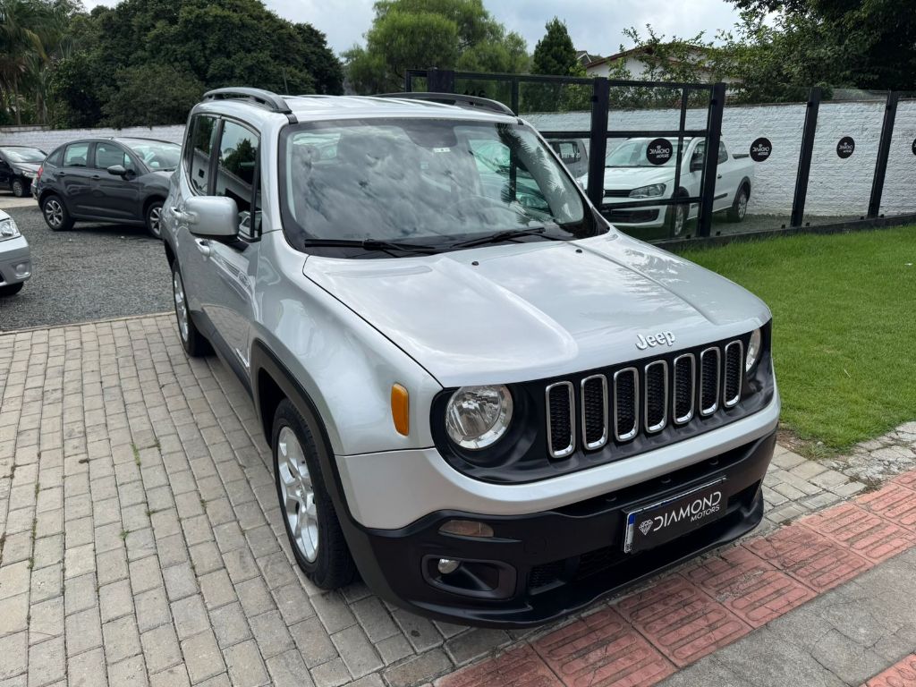 Renegade Longitude 1.8 4x2 Flex 16V Aut.