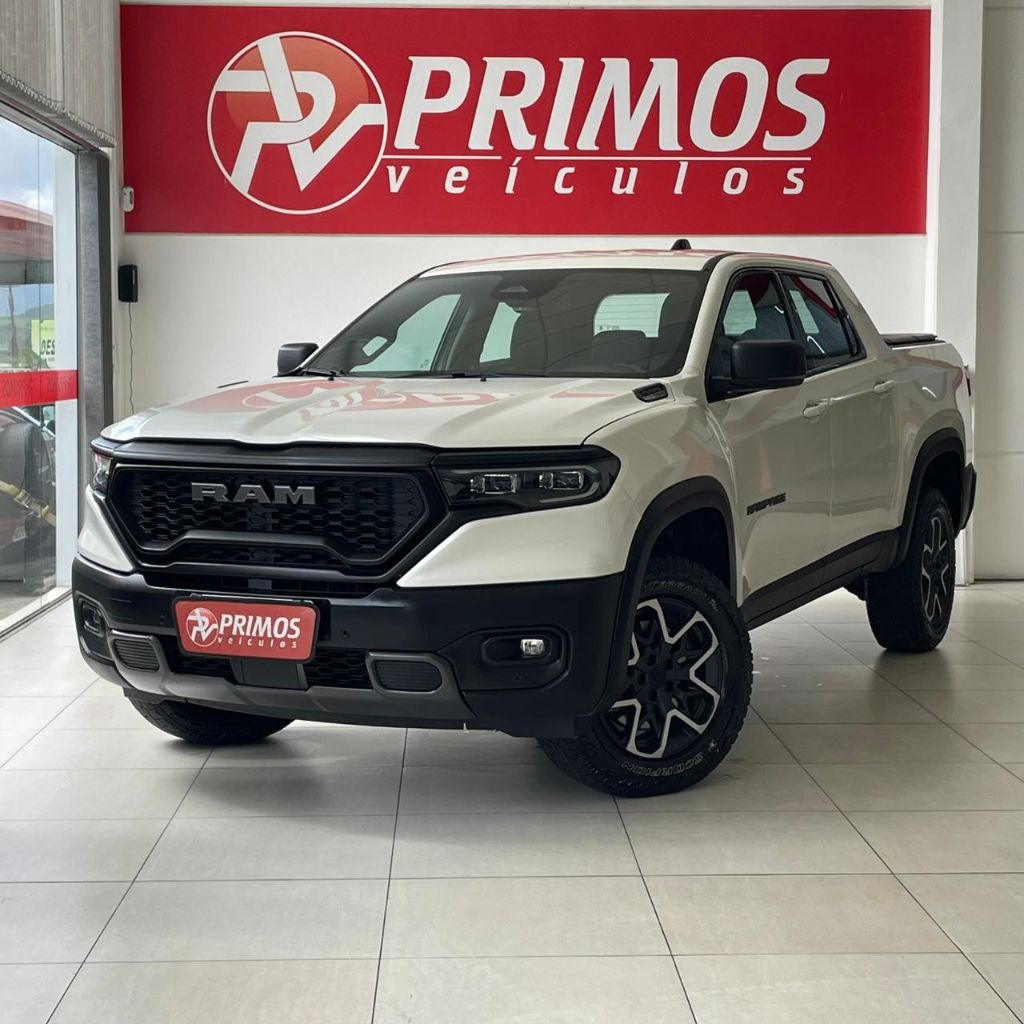 RAM RAMPAGE REBEL IGNIT. 2.0 TB CD 4X4 Aut.