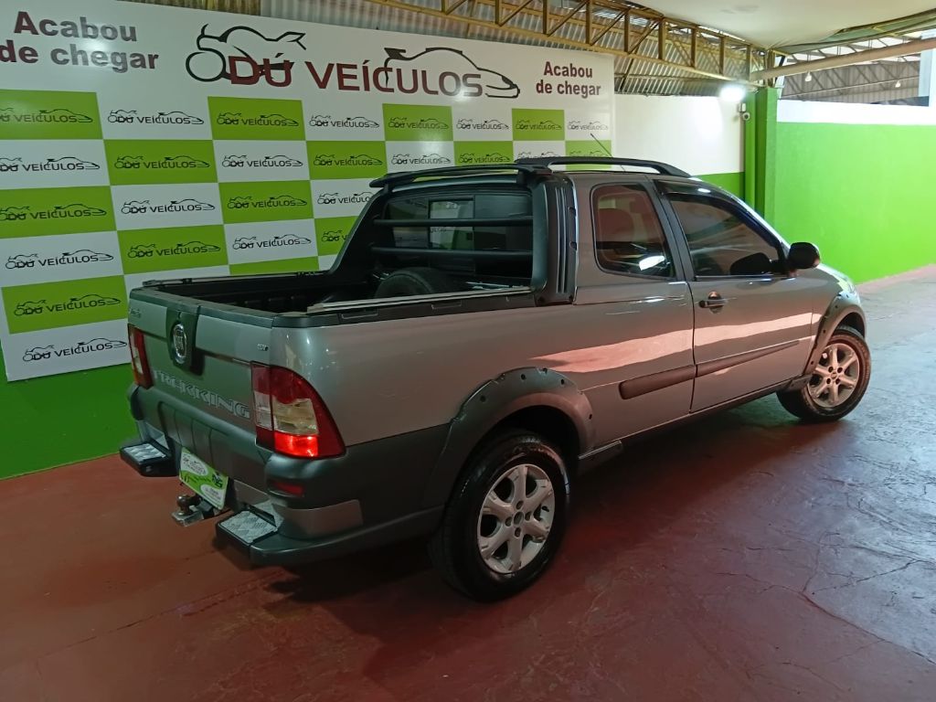 Strada Trekking 1.6 16V Flex CD — foto 4