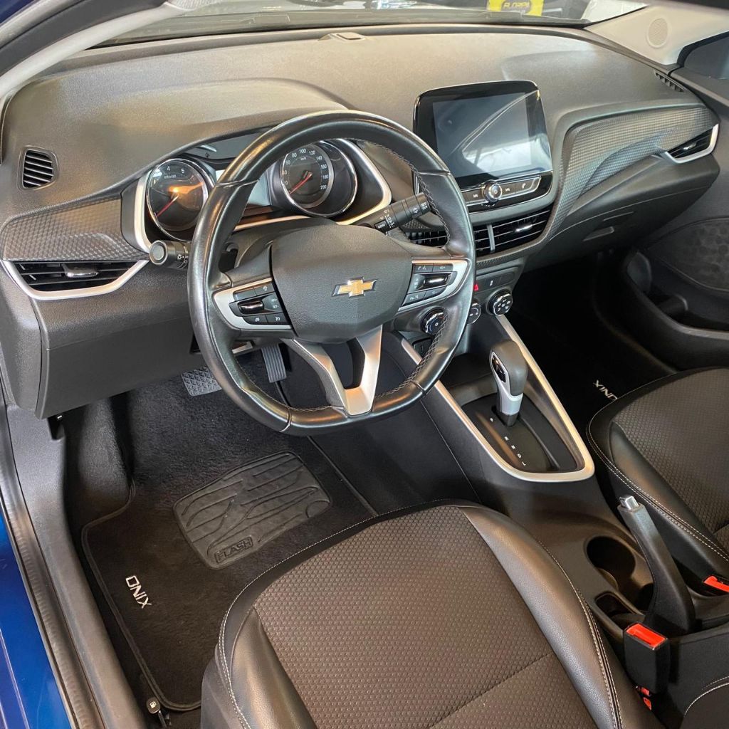 ONIX SEDAN Plus LTZ 1.0 12V TB Flex Aut. — foto 10