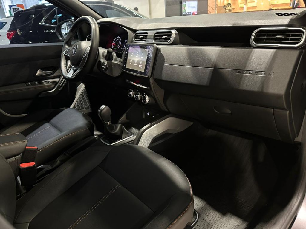DUSTER Iconic Plus 1.3 TB 16V Flex Aut. — foto 17