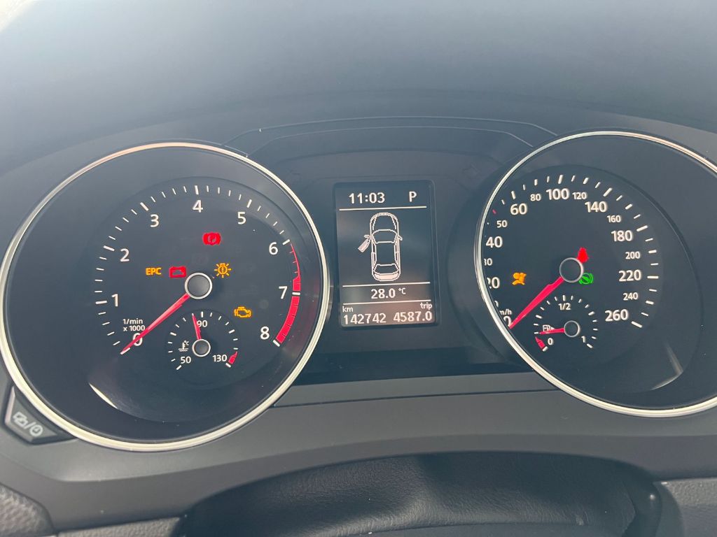 JETTA Comfortline 1.4 TSI 16V 4p Aut. — foto 3