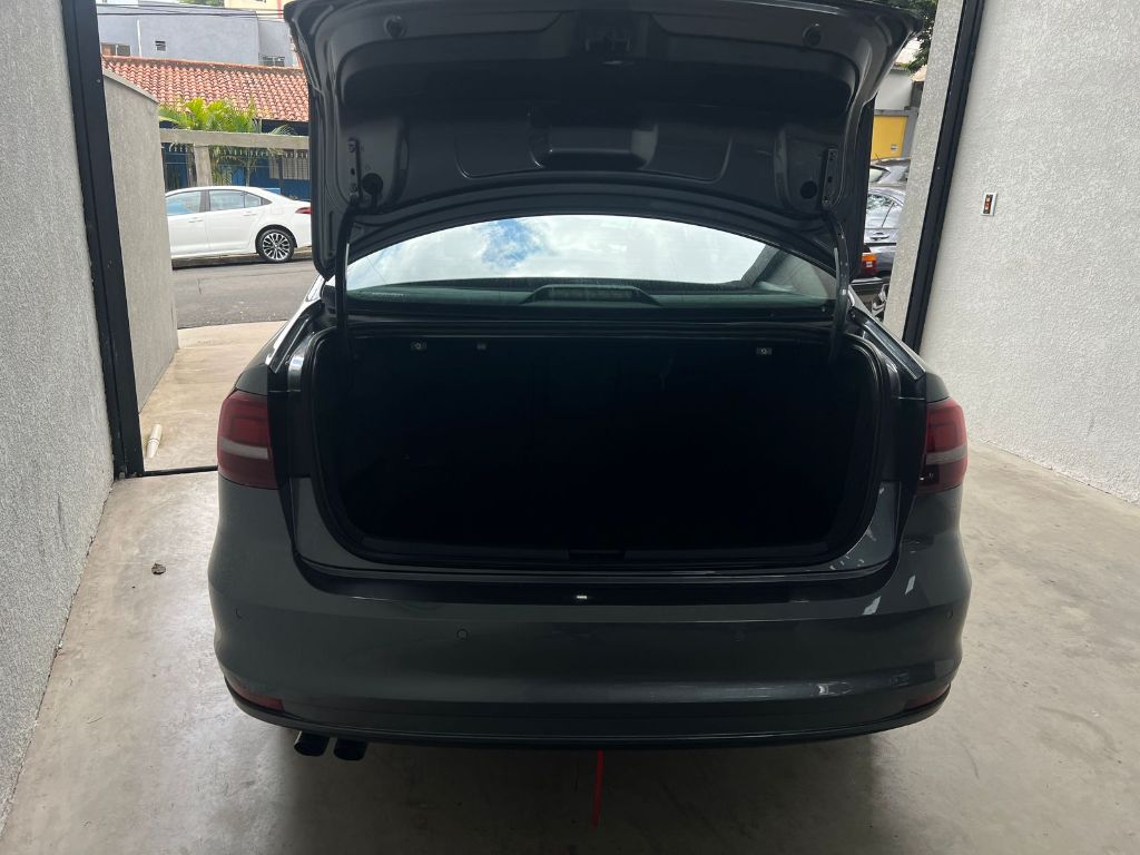 JETTA Comfortline 1.4 TSI 16V 4p Aut. — foto 5